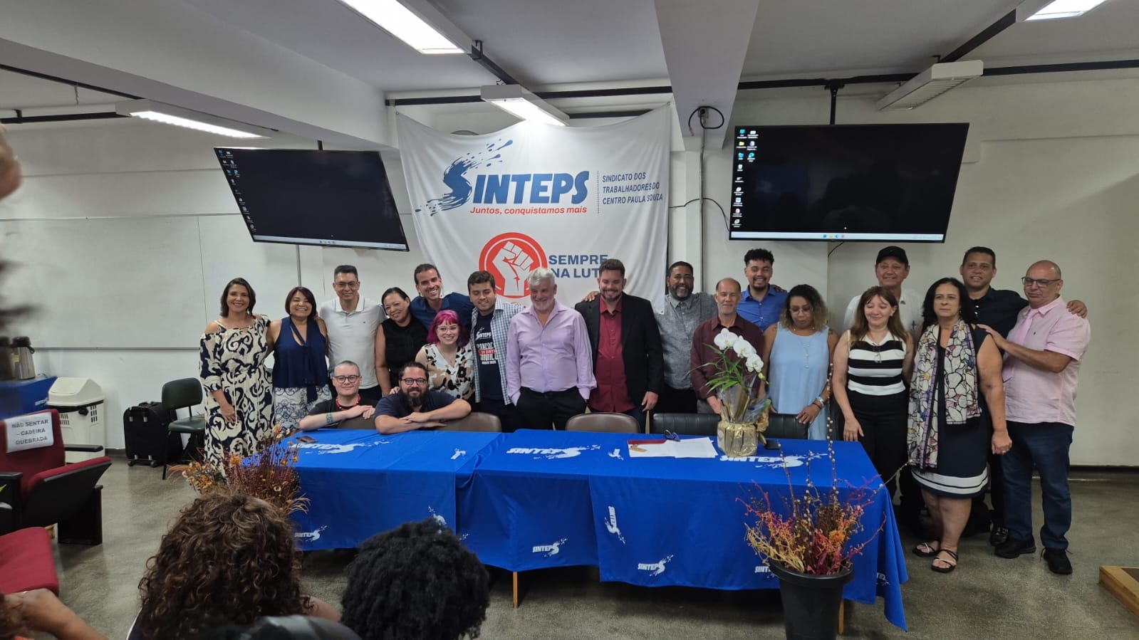 Chapa ‘Sinteps sempre na luta’ toma posse na Diretoria Executiva e Conselho Fiscal